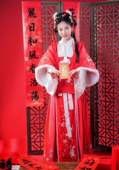 最新欧洲区二区三区_高清电影完整版在线观看